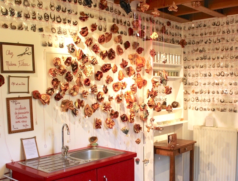 Sofie Vinet - Madame Filosa - Les Fleurs Suspendues - atelier