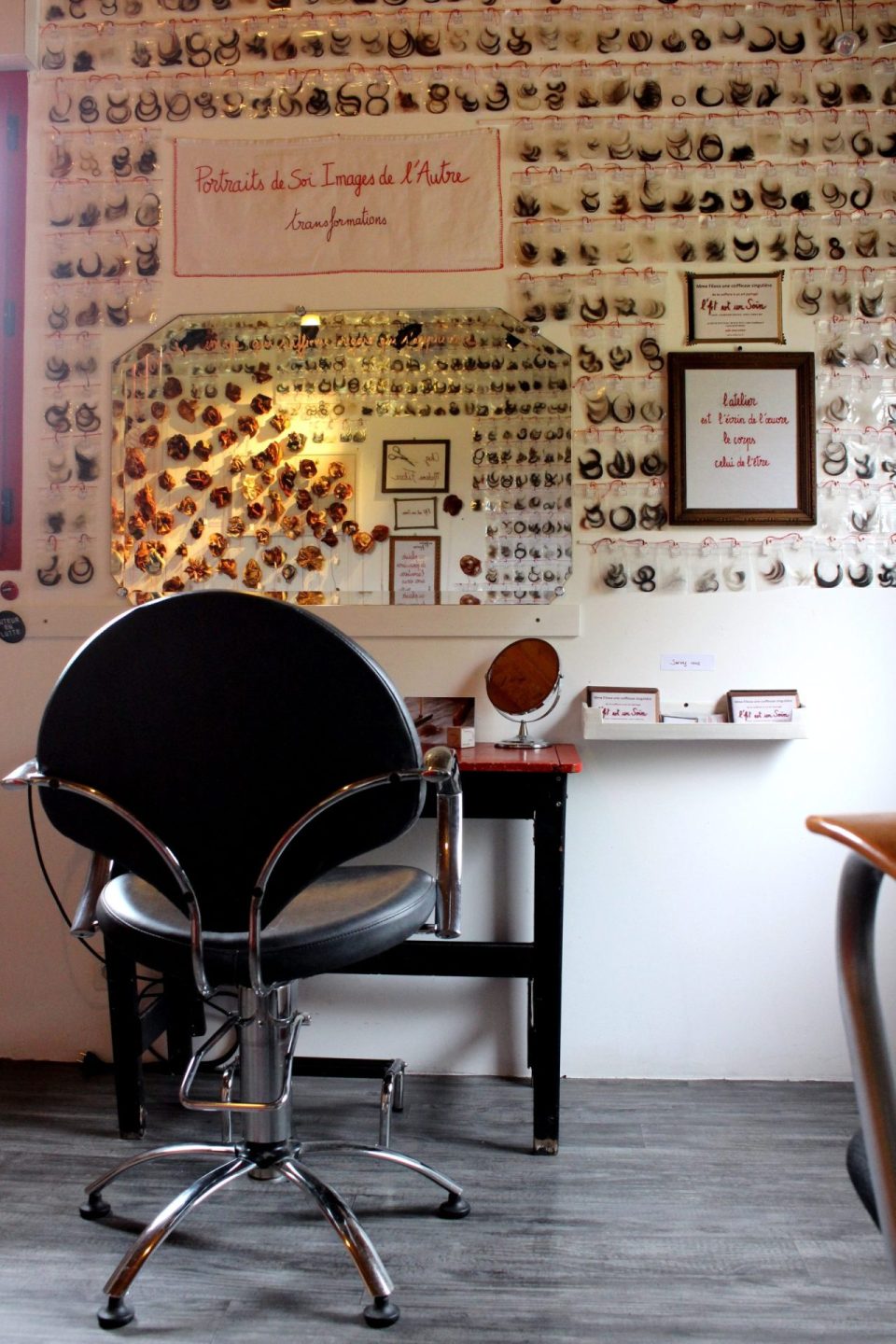 Sofie Vinet - Madame Filosa - Les Mèches - poste de coupe