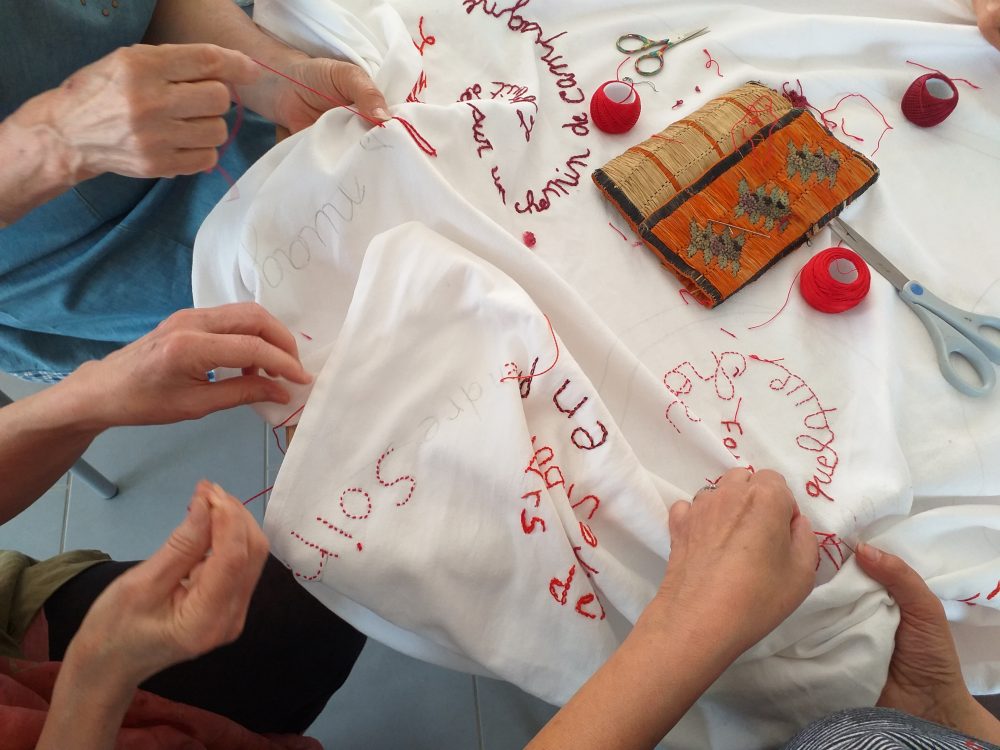 Sofie Vinet - Brodeuse écriveuse - La Nappe