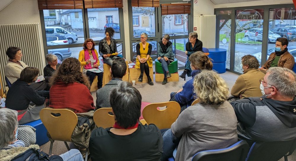 Sofie Vinet - Madame Filosa - Les Pelotes Confinées - lecture des lettres