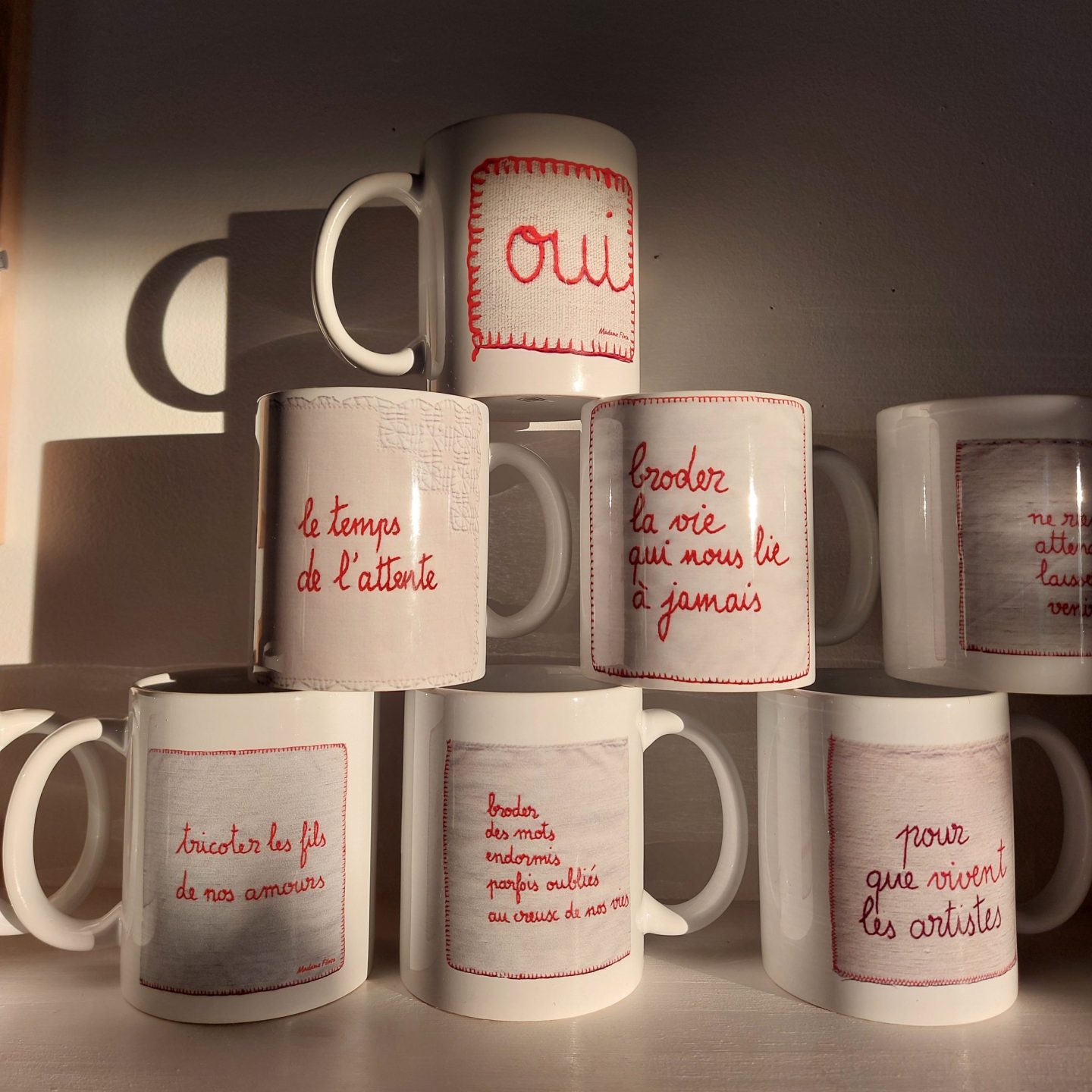 Sofie Vinet - Brodeuse écriveuse - Paroles Brodées - tasses