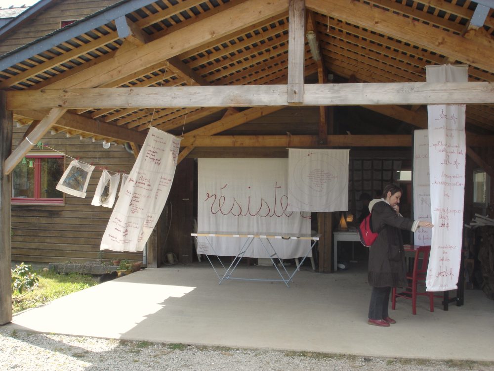 Sofie Vinet - Brodeuse écriveuse - Textes brodés - atelier