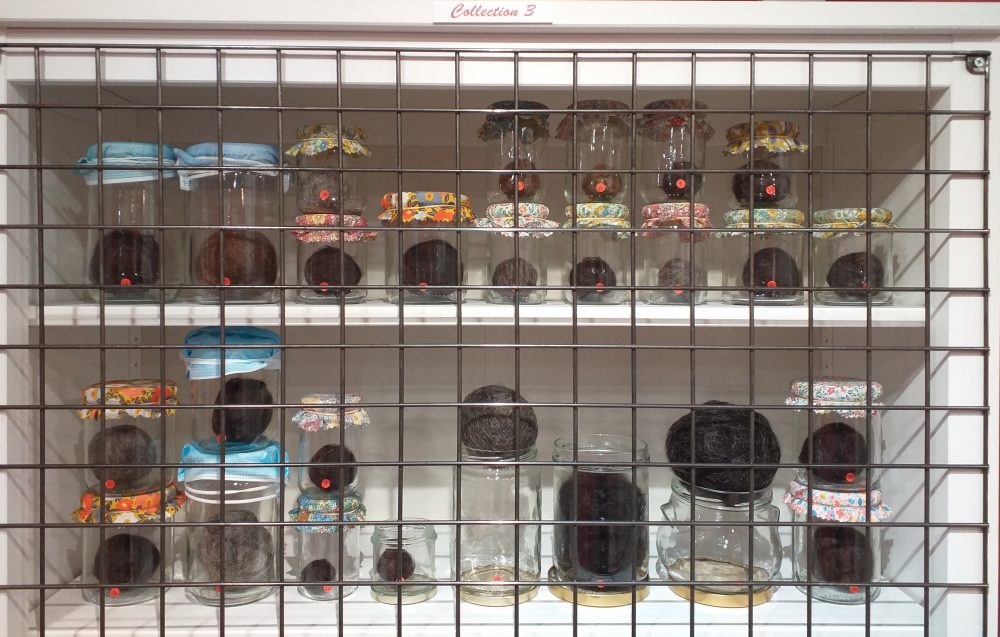 Sofie Vinet - Madame Filosa - Les Pelotes Confinées 3 - exposition à Nozay (44)