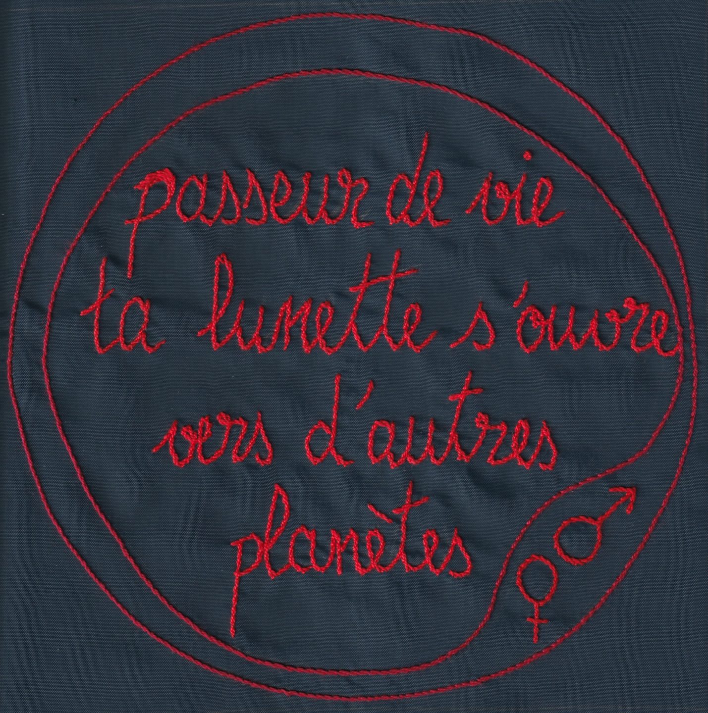 Sofie Vinet - Brodeuse écriveuse - L'Œuvrier des Troupeaux