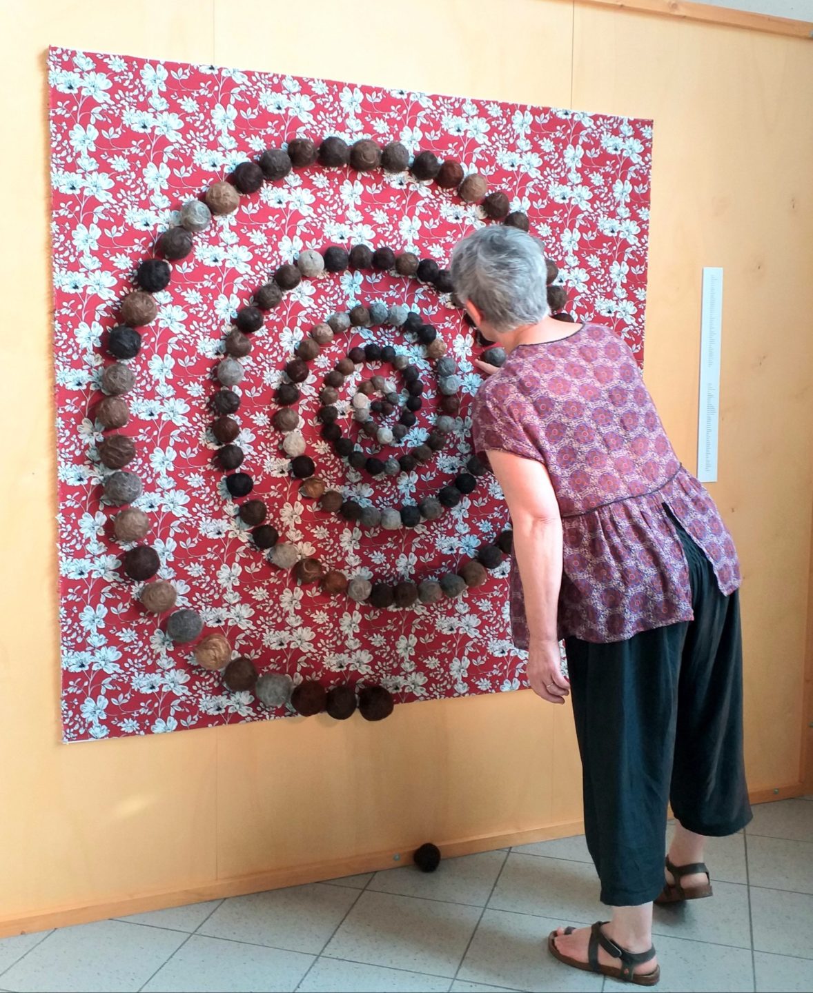 Sofie Vinet - Madame Filosa - Spirale aux Pelotes - exposition Abbaretz (44)