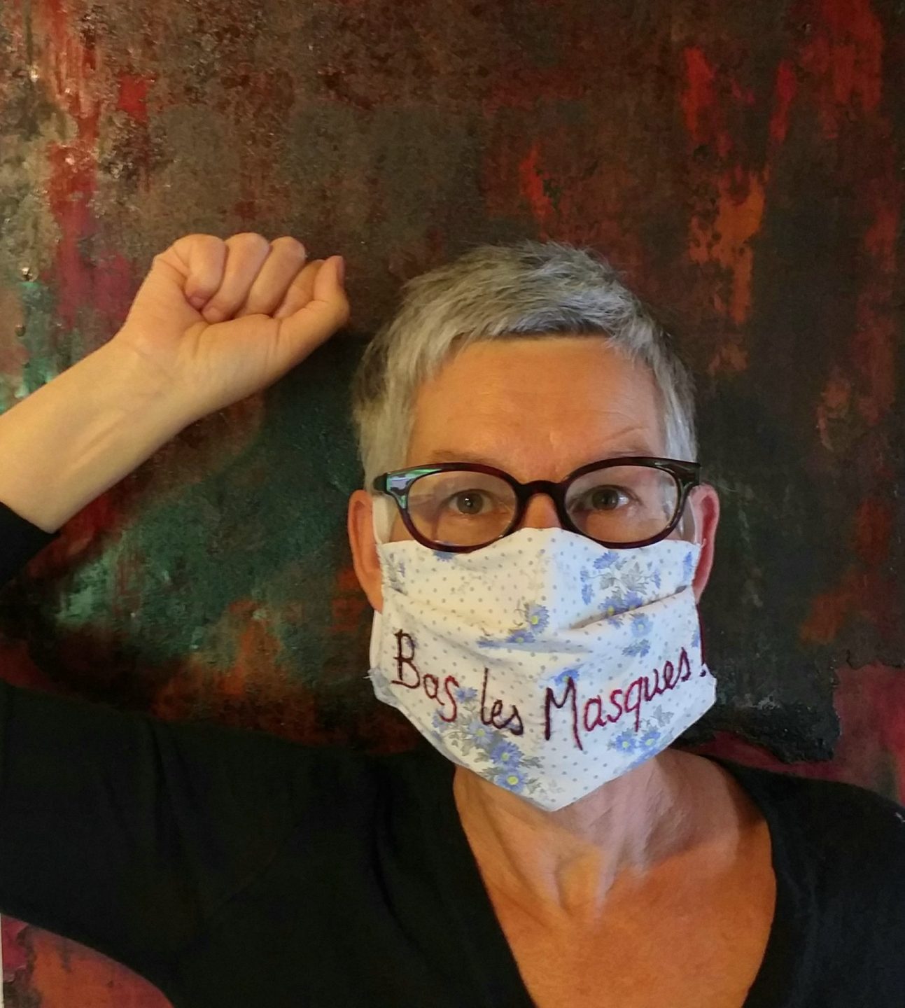 Sofie Vinet - Brodeuse écriveuse - masque porté