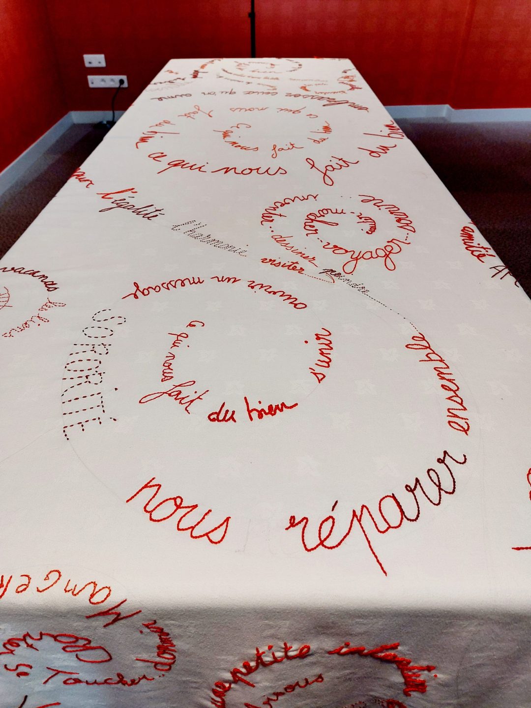 Sofie Vinet - Brodeuse écriveuse - La Nappe - Nozay (44)