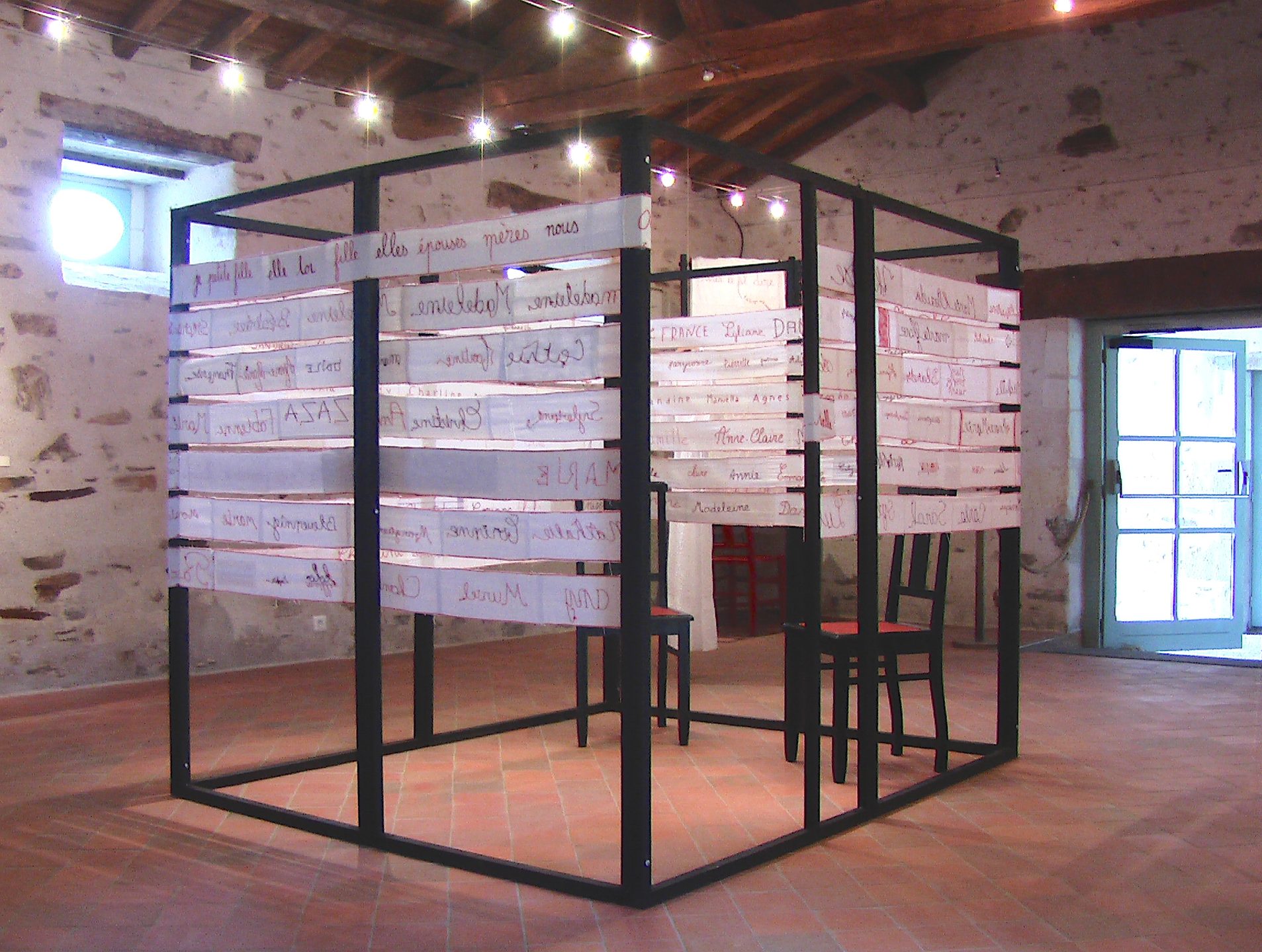 Sofie Vinet - Brodeuse écriveuse - Ruban Brodé au Féminin - Cabane aux Prénoms - Saint-Philbert-de-Grand-Lieu (44)