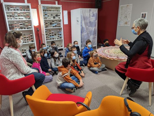 Sofie Vinet - Madame Filosa en résidence - médiathèque de Nozay (44)