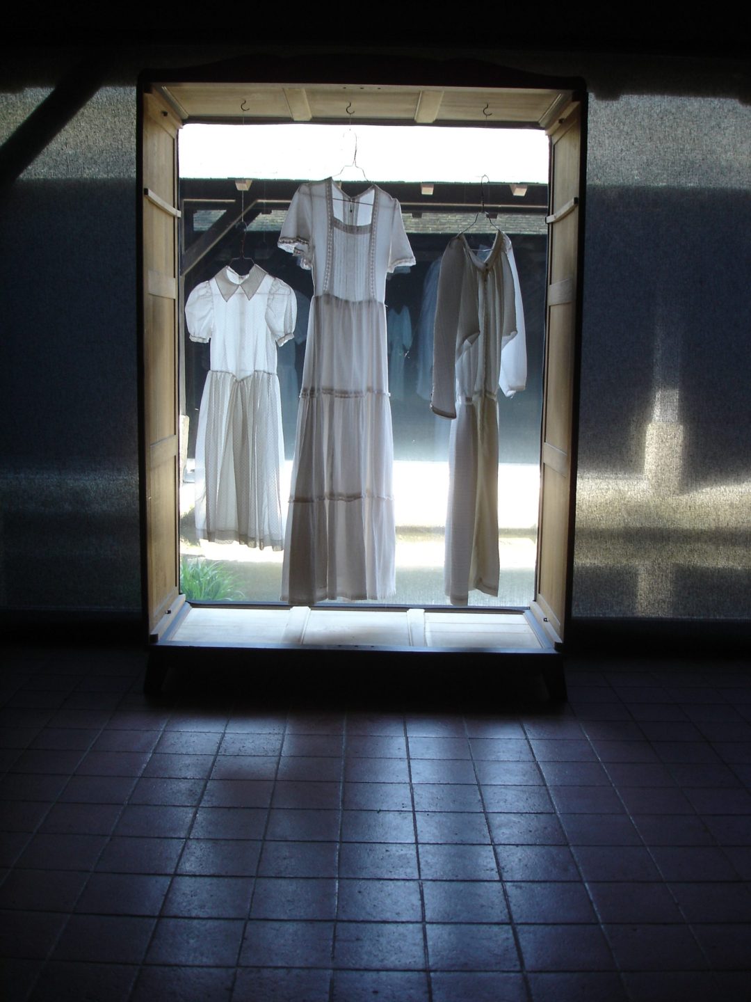 Sofie Vinet - Histoires de Femmes - L'Armoire aux Trois Robes - Les Herbiers (85)