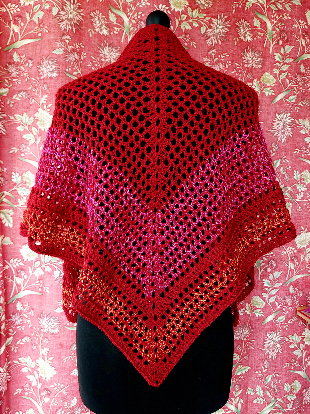 Madame Filosa artisane - créations - châle taille moyenne en BB mérinos et alpaga - soie