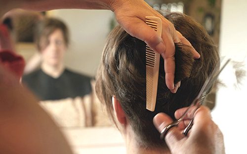 Madame Filosa artisane - coiffeuse - la coupe