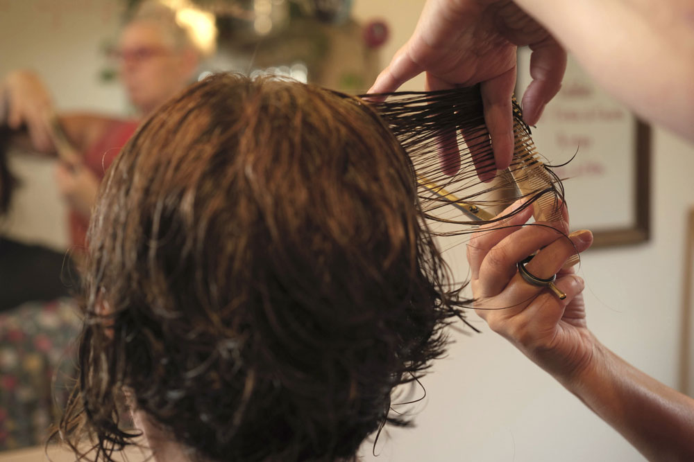 Madame Filosa artisane - coiffeuse - coupe